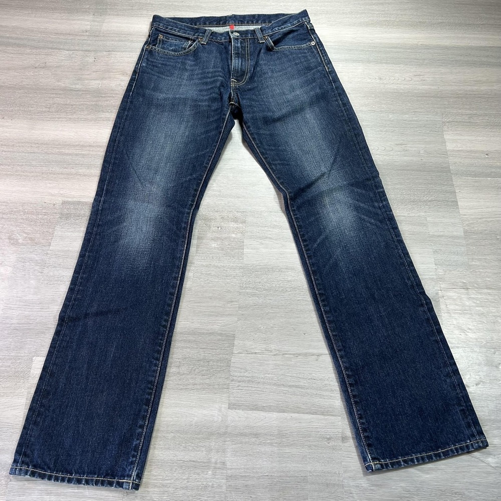 Uniqlo Jeans Womens 10 30x33 Blue Medium Wash Mid Rise Straight Cotton Denim